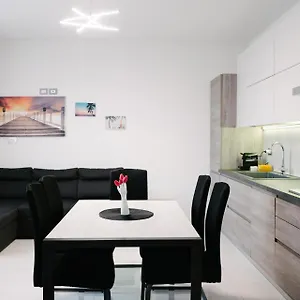 Appartamento Lara's House, San Giovanni Lupatoto