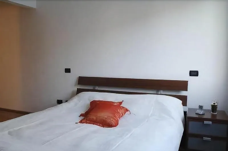 B&B Kelly San Giovanni Lupatoto Hotel
